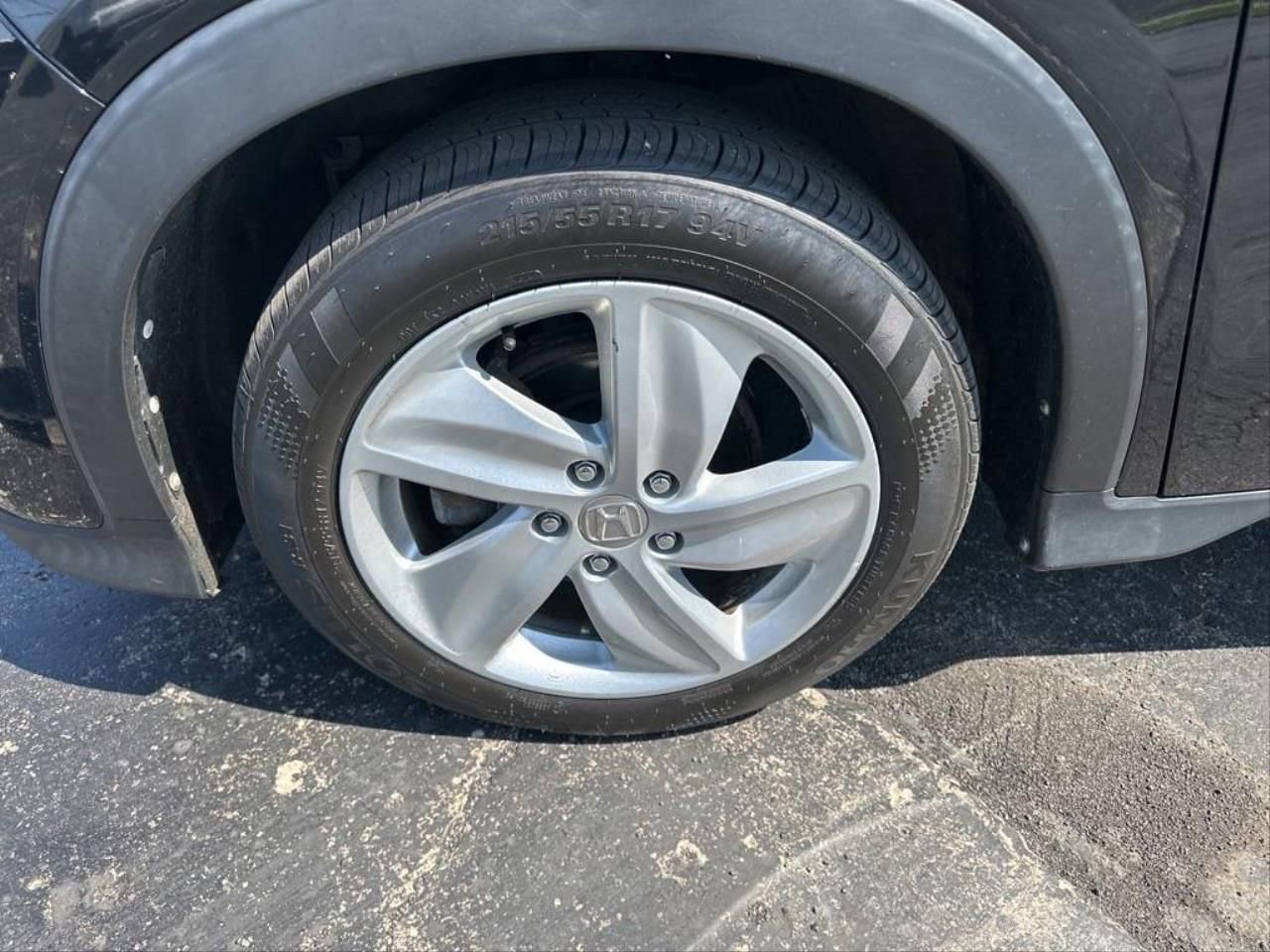 Used 2019 Honda HR-V EX-L image 9