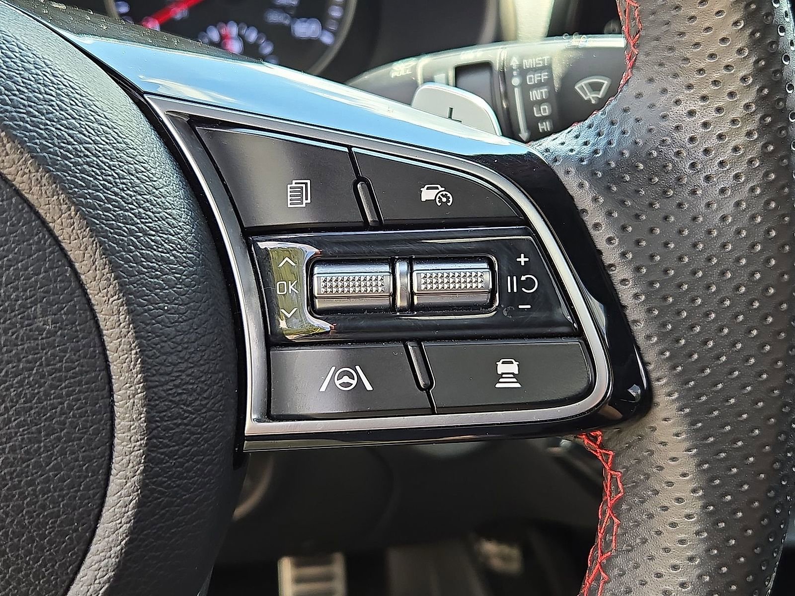 Used 2024 Kia Forte GT w/ GT2 Package image 24