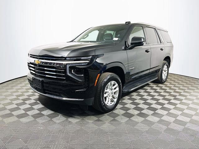 Used 2025 Chevrolet Tahoe LT image 4