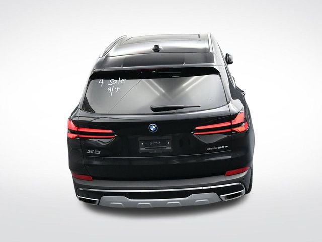 Used 2025 BMW X5 xDrive50e image 24