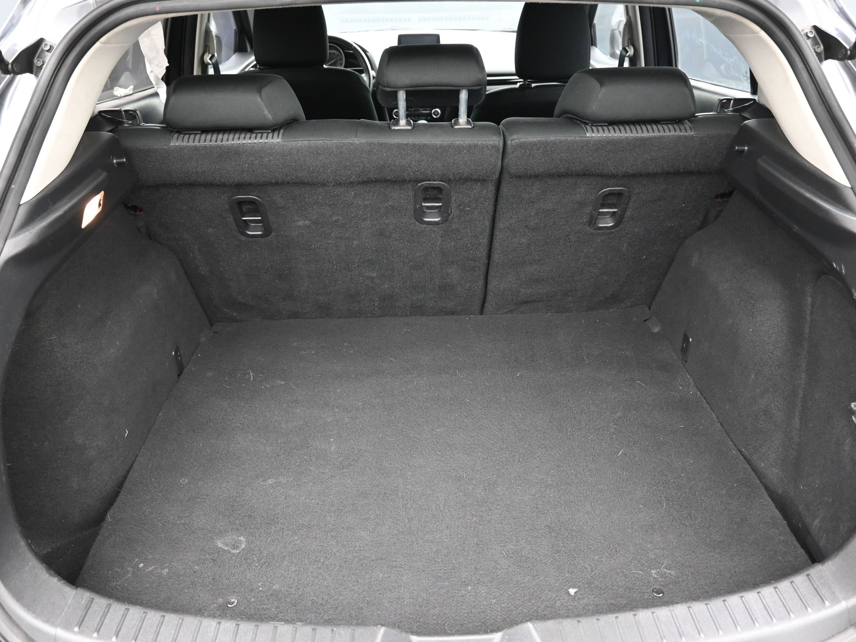 Used 2015 MAZDA MAZDA3 i Touring w/ Technology Package FWD image 22