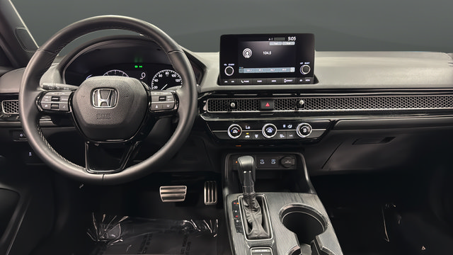 Used 2025 Honda Civic Sport image 11