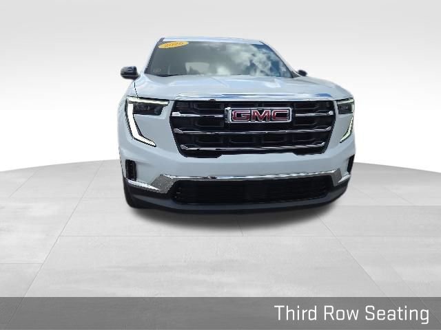 Used 2026 GMC Acadia Elevation w/ LPO, Floor Liner Package AWD/4WD image 6