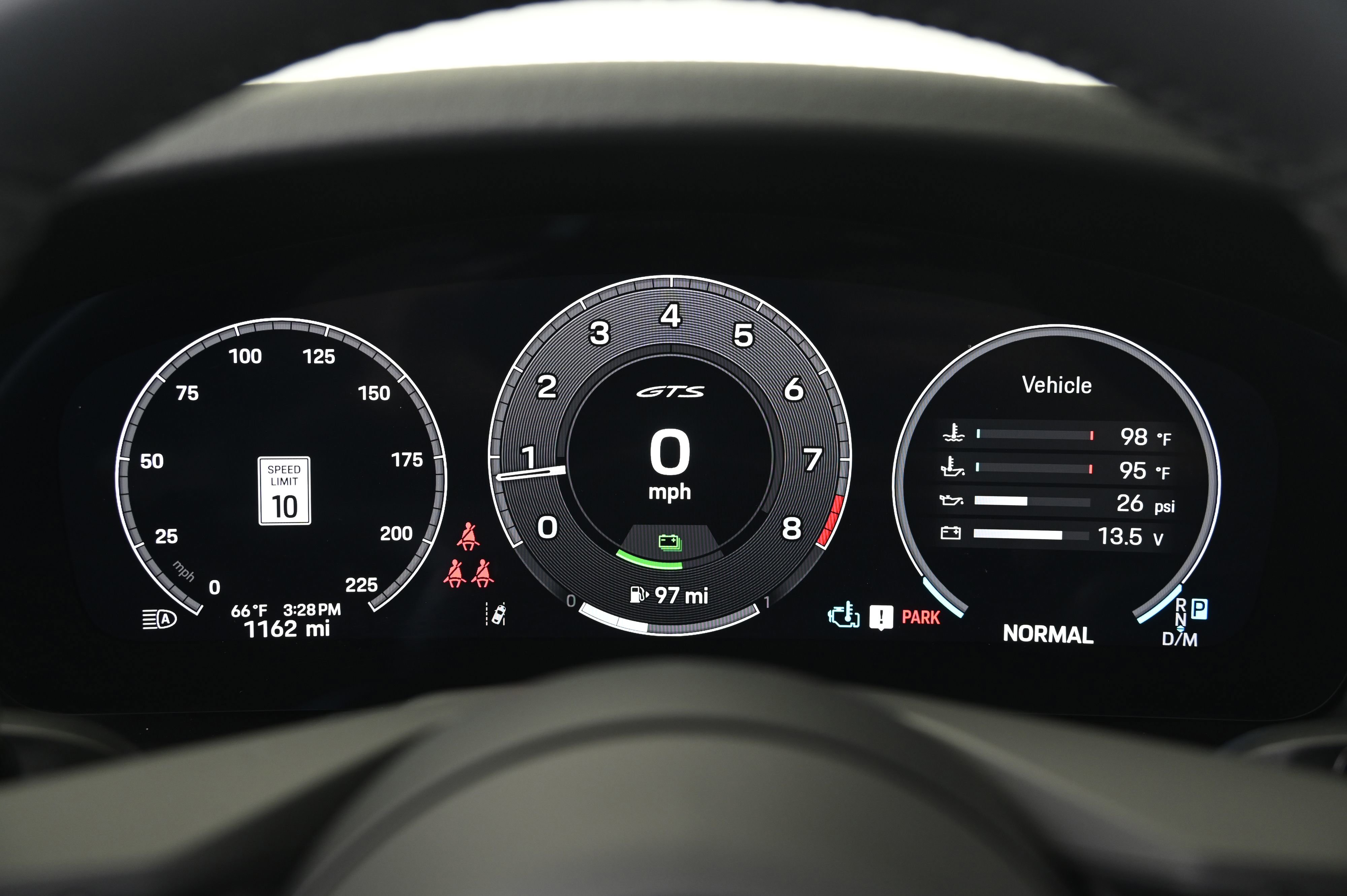 Certified 2025 Porsche 911 Carrera GTS RWD image 32