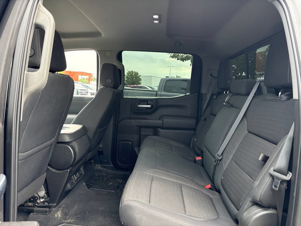 Used 2019 Chevrolet Silverado 1500 LT w/ All-Star Edition AWD/4WD image 14