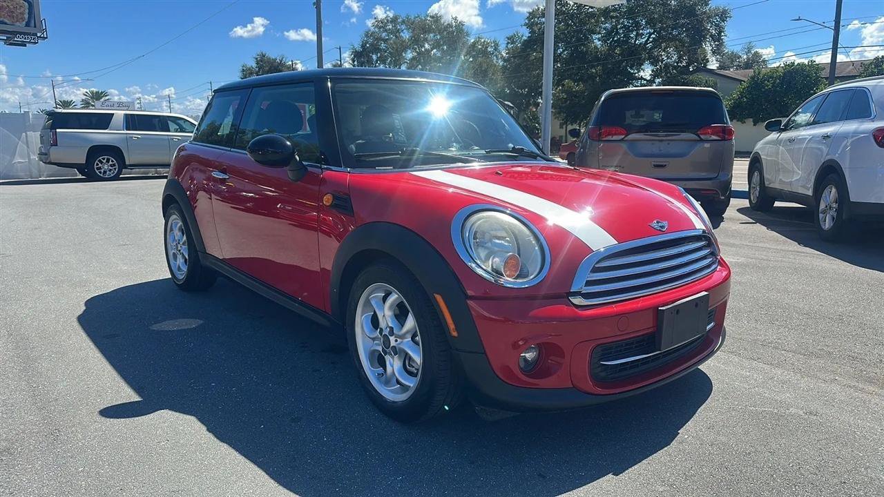 Used 2011 MINI Cooper Hardtop FWD image 4