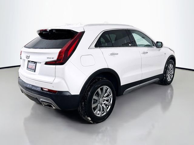 Used 2023 Cadillac XT4 Premium Luxury w/ Cold Weather Package image 8
