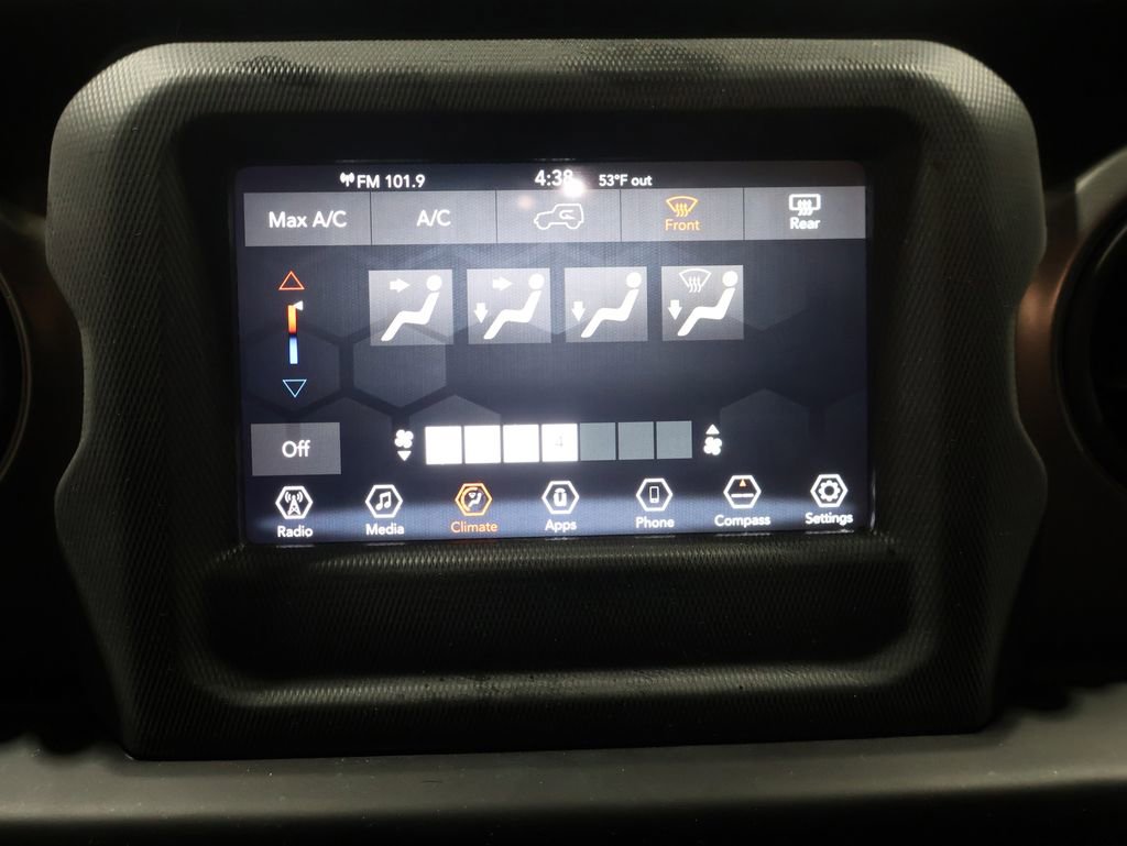 Used 2022 Jeep Wrangler Sport image 23