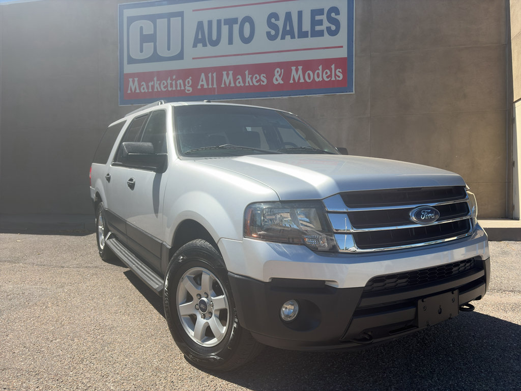 Used 2017 Ford Expedition EL XL w/ Equipment Group 101A AWD/4WD image 1