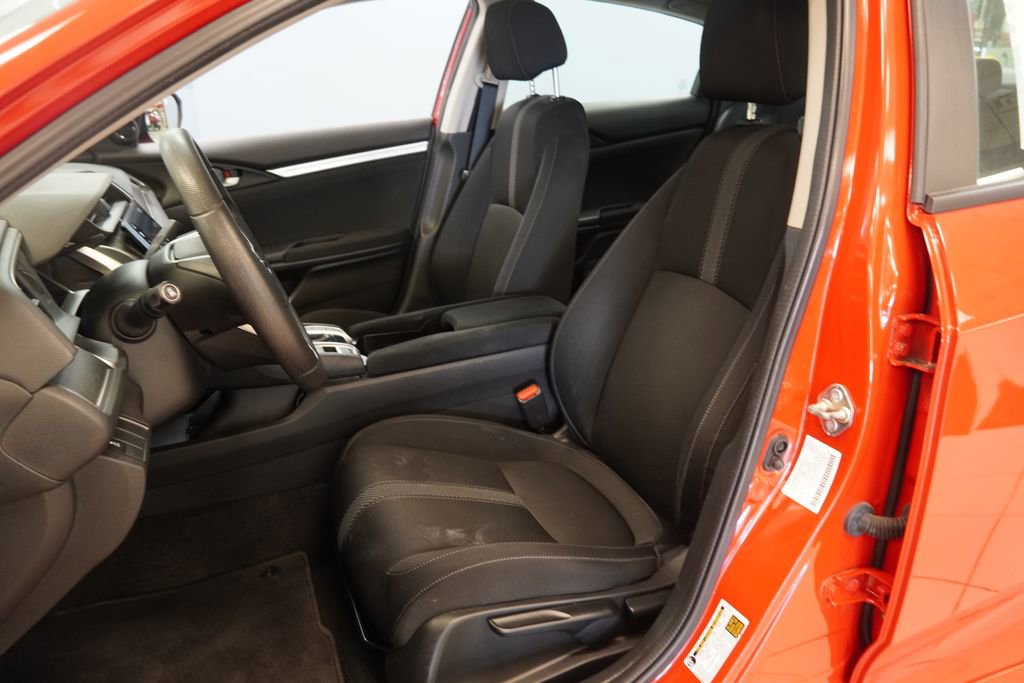 Used 2017 Honda Civic EX-T image 4