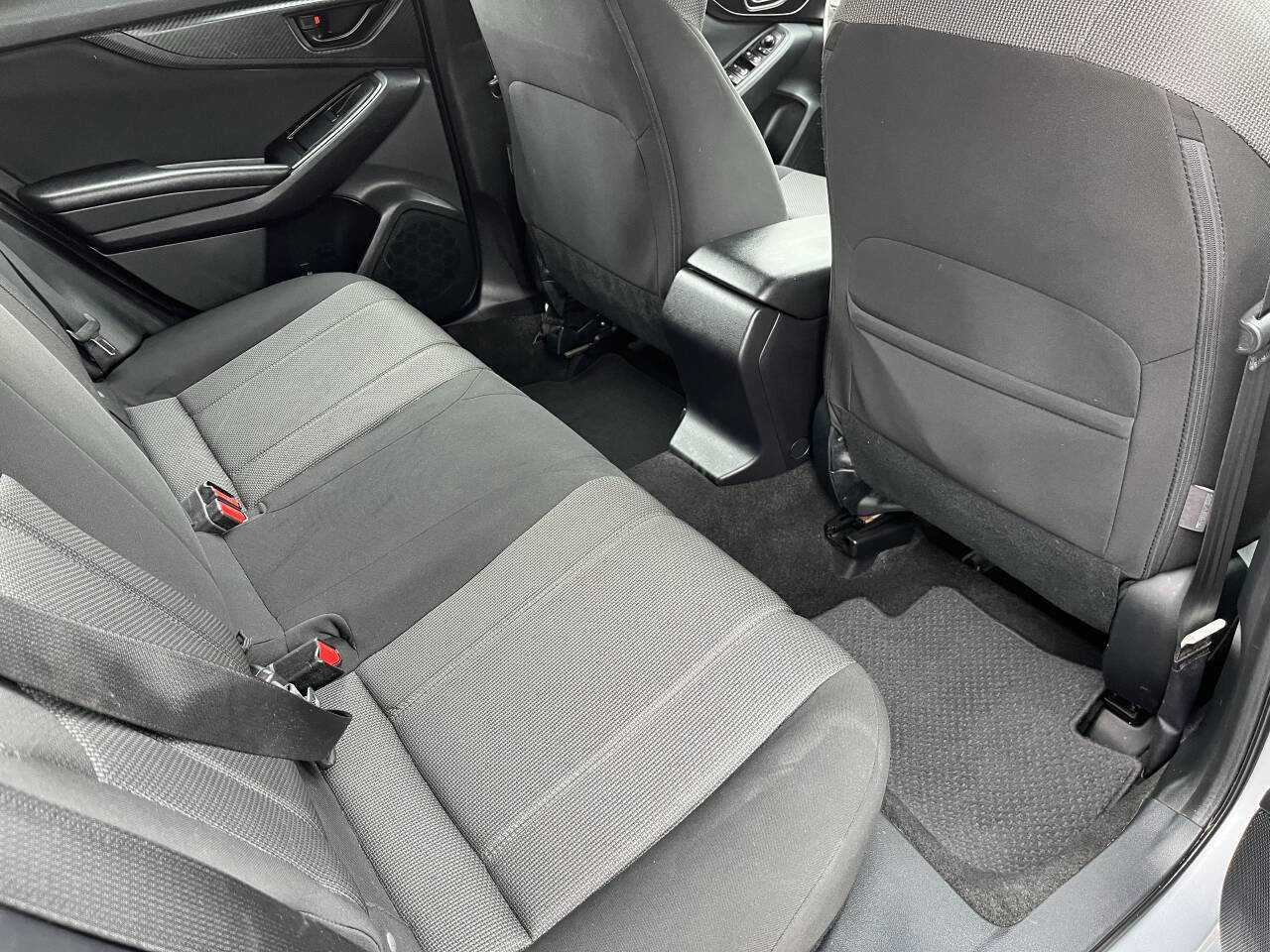 Used 2020 Subaru Impreza 2.0i image 9