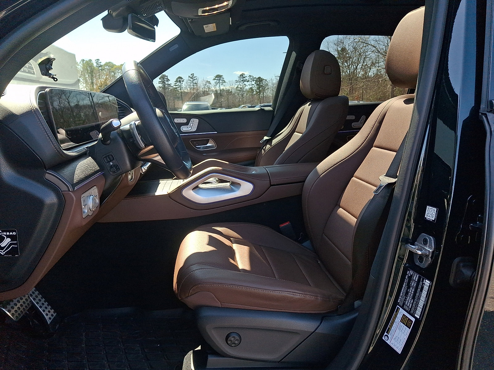 Used 2025 Mercedes-Benz GLS 450 4MATIC image 13