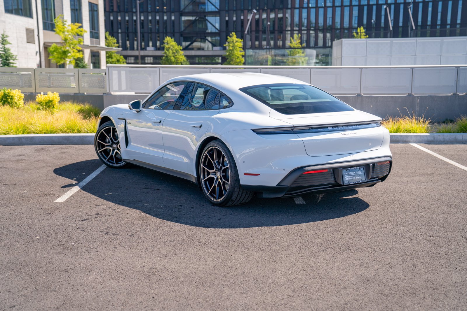 Certified 2026 Porsche Taycan AWD/4WD image 3