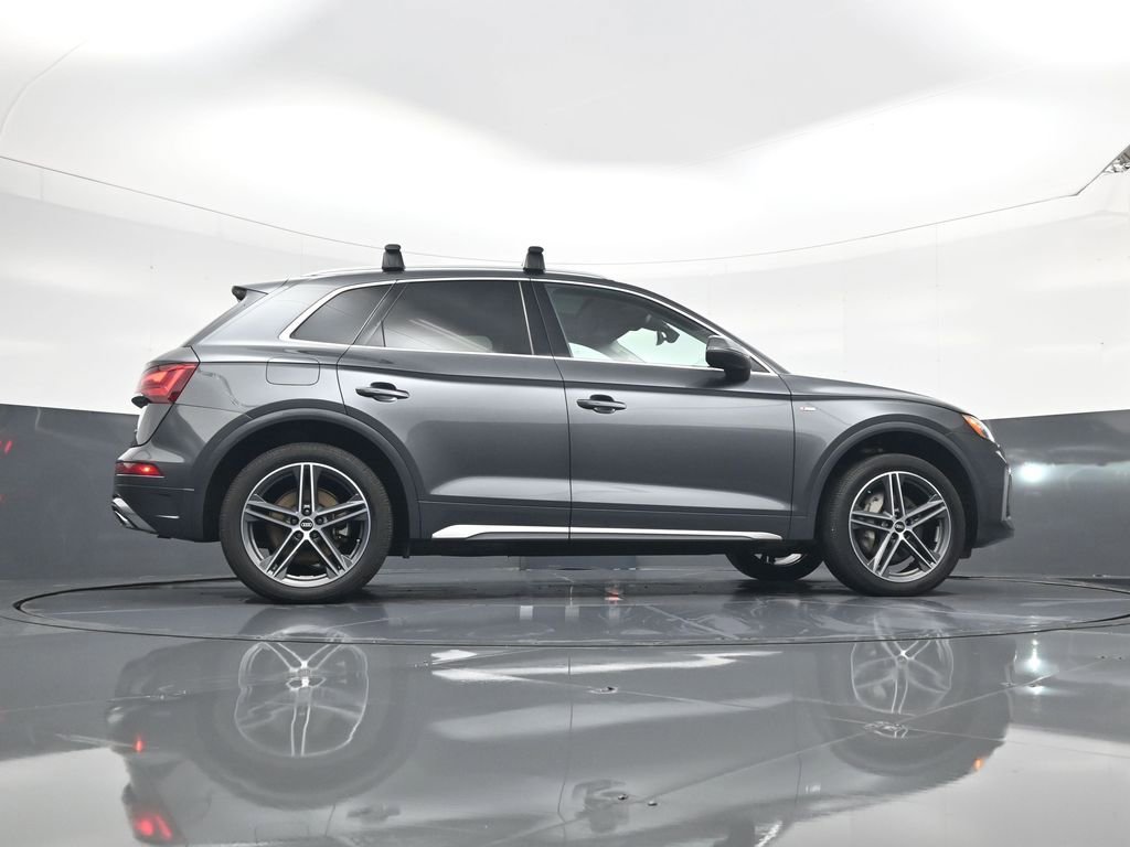 Used 2021 Audi Q5 e Premium Plus w/ Premium Plus Package image 23
