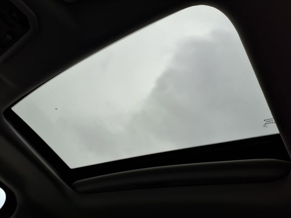 Used 2022 Toyota Tundra Limited w/ TRD Off-Road Package image 31