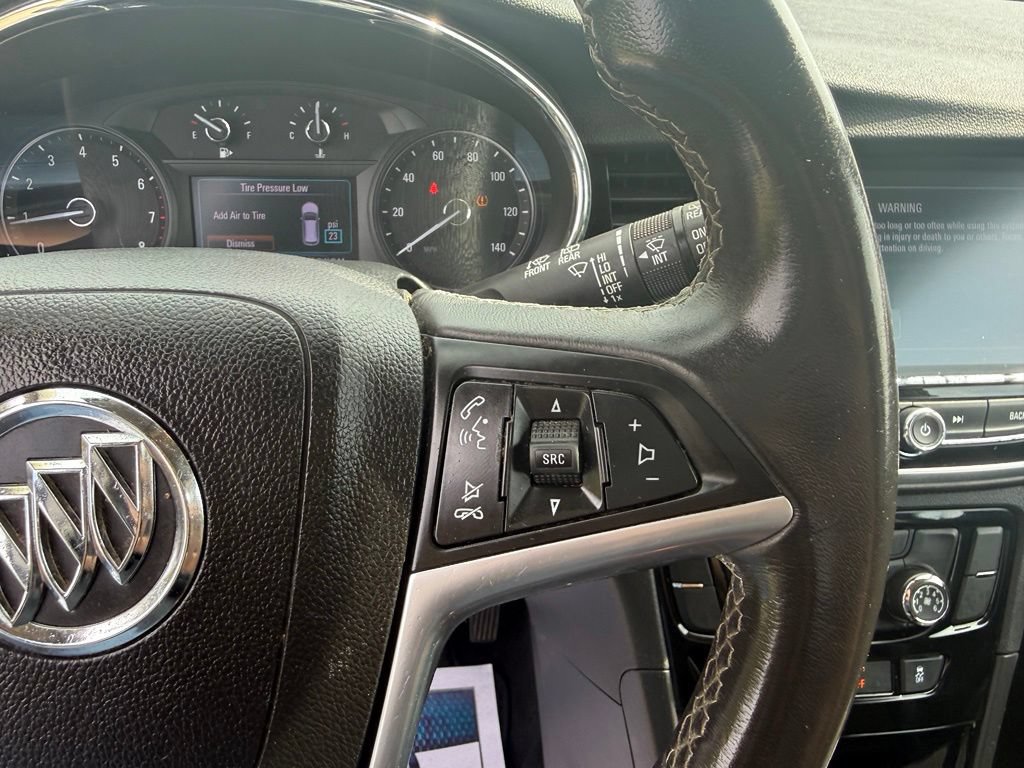 Used 2021 Buick Encore Preferred AWD/4WD image 30
