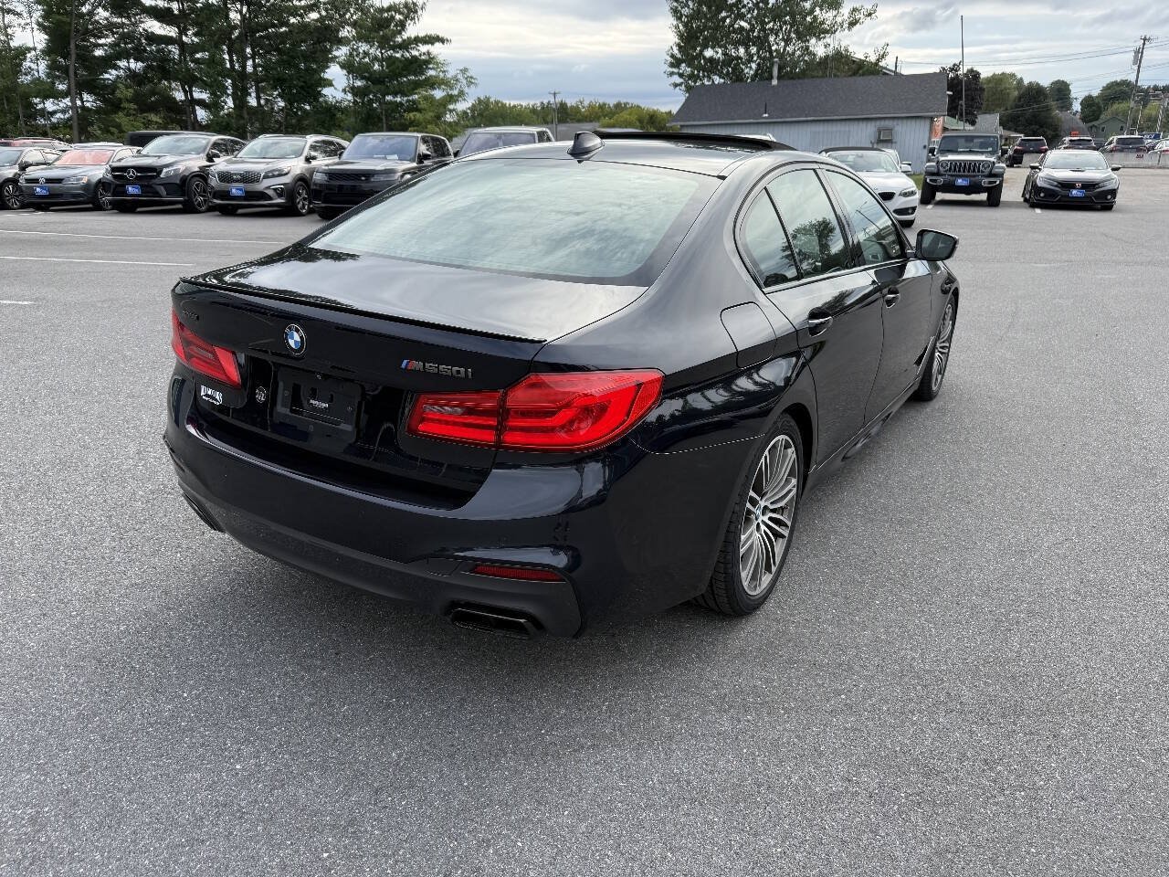Used 2019 BMW M550i xDrive w/ Dynamic Handling Package AWD/4WD image 5