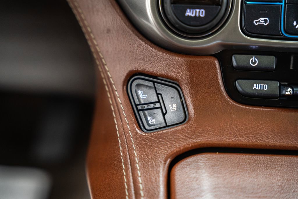 Used 2019 Chevrolet Tahoe Premier AWD/4WD image 29