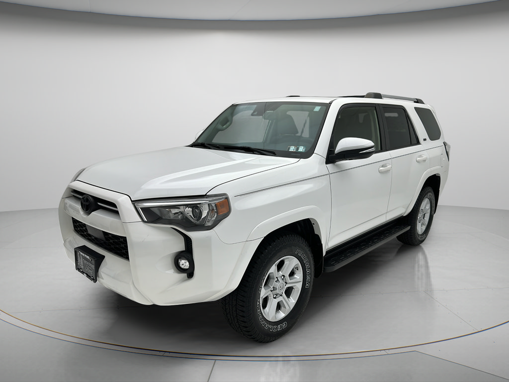 Used 2021 Toyota 4Runner SR5 Premium w/ Moonroof Package AWD/4WD image 6