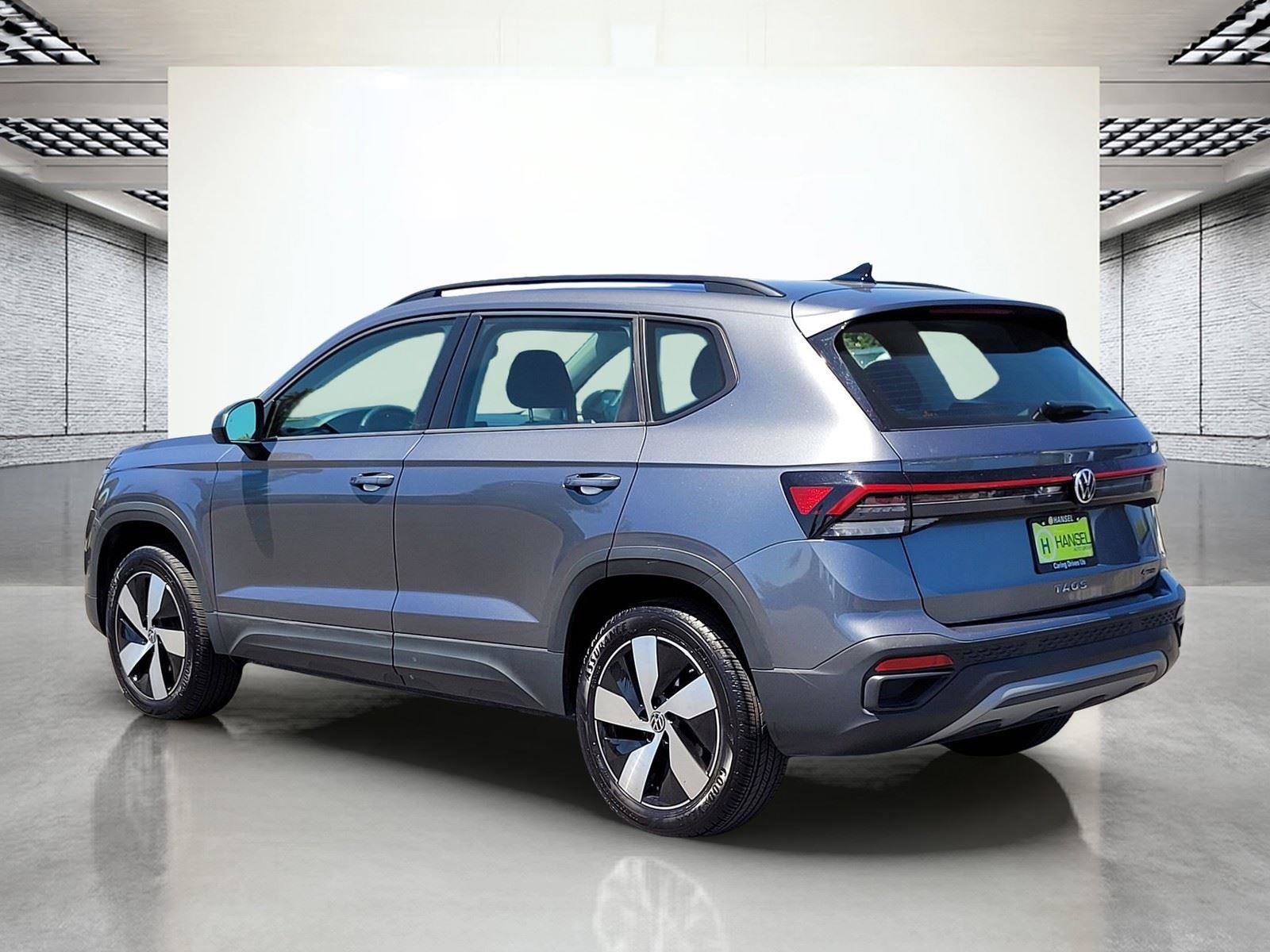 Used 2025 Volkswagen Taos S AWD/4WD image 9