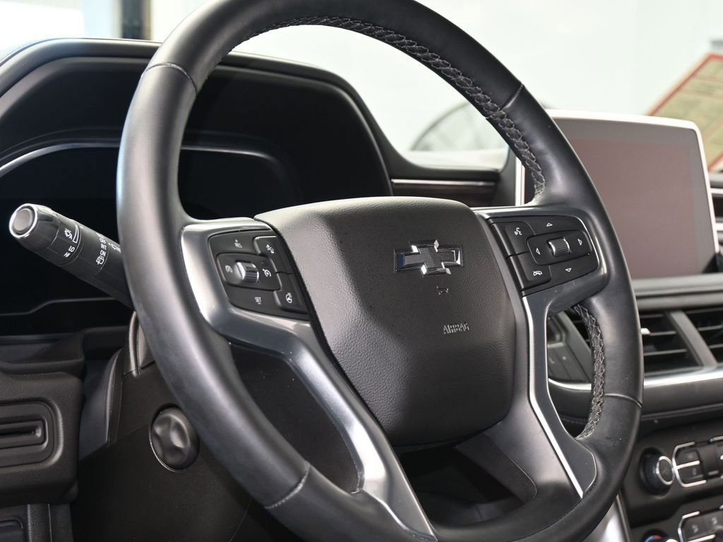 Used 2023 Chevrolet Tahoe Z71 w/ Luxury Package image 13