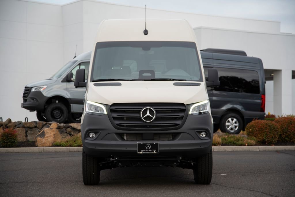 New 2026 Mercedes-Benz Sprinter 2500 image 2