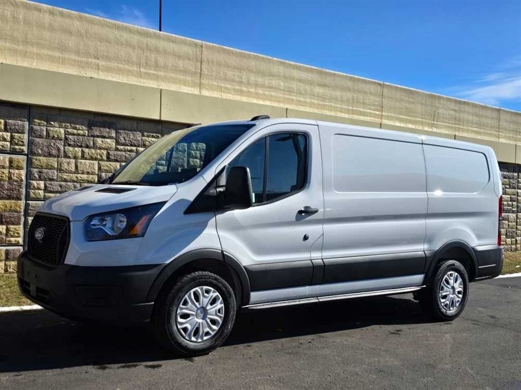 New 2026 Ford Transit 150 Low Roof RWD image 6