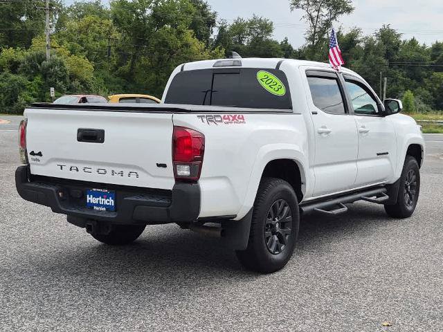 Used 2023 Toyota Tacoma SR5 AWD/4WD image 3