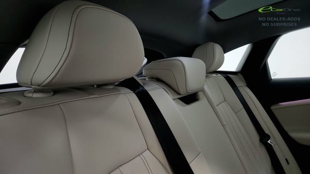 Used 2025 Audi A6 e-tron Premium Plus w/ Premium Plus RWD image 41