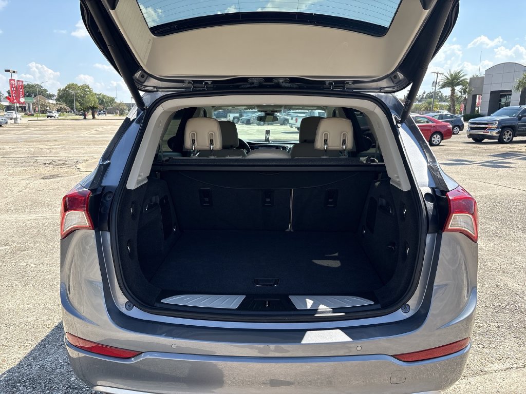 Used 2020 Buick Envision Premium w/ LPO, Cargo Package AWD/4WD image 34