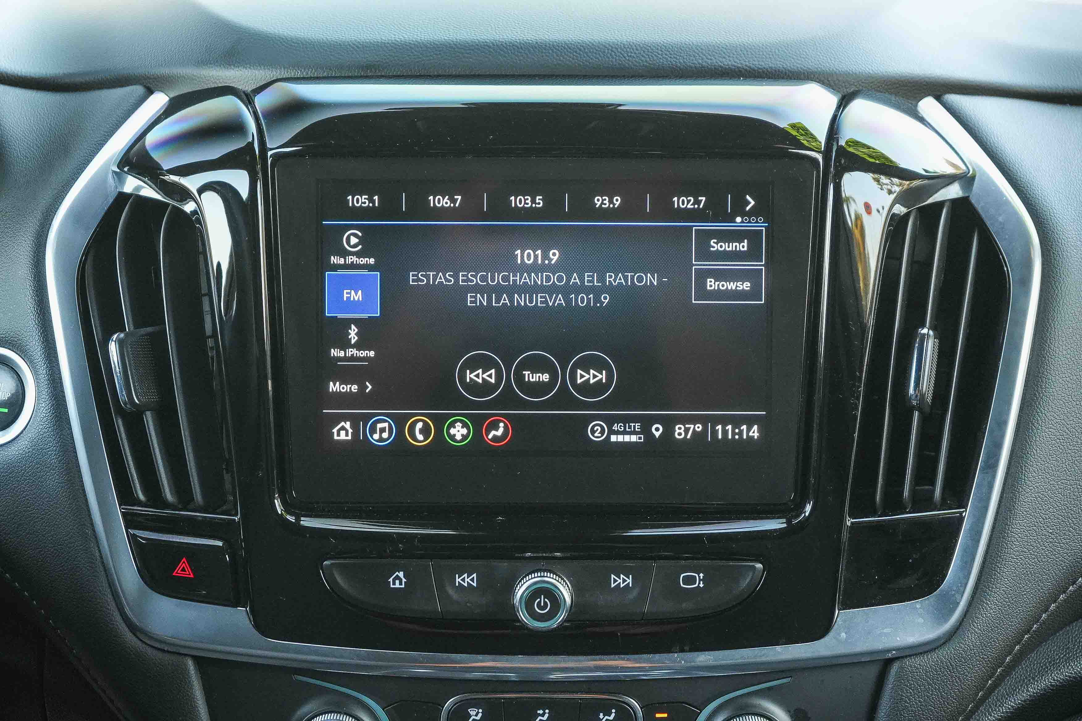 Used 2022 Chevrolet Traverse LT FWD image 14