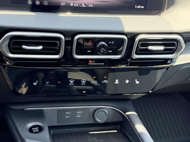 New 2026 Nissan Sentra SV w/ SV Convenience Package FWD image 22