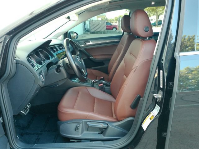 Used 2018 Volkswagen Golf Alltrack SE AWD/4WD image 14