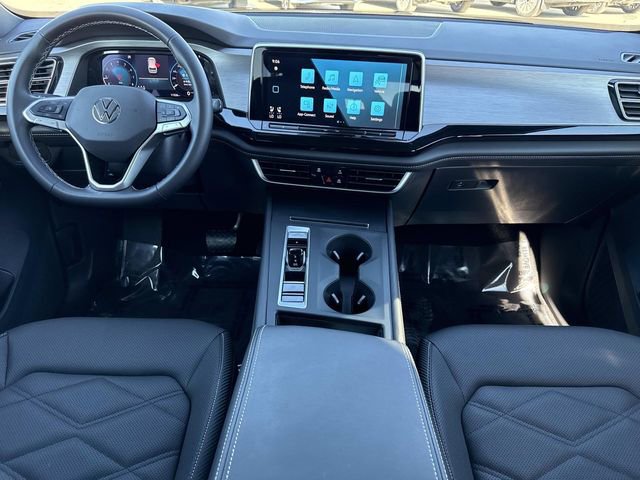 Certified 2025 Volkswagen Atlas Cross Sport SE image 20