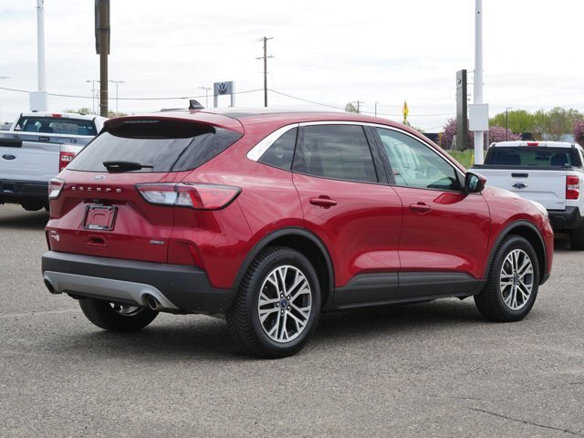 Certified 2022 Ford Escape SEL AWD/4WD image 4