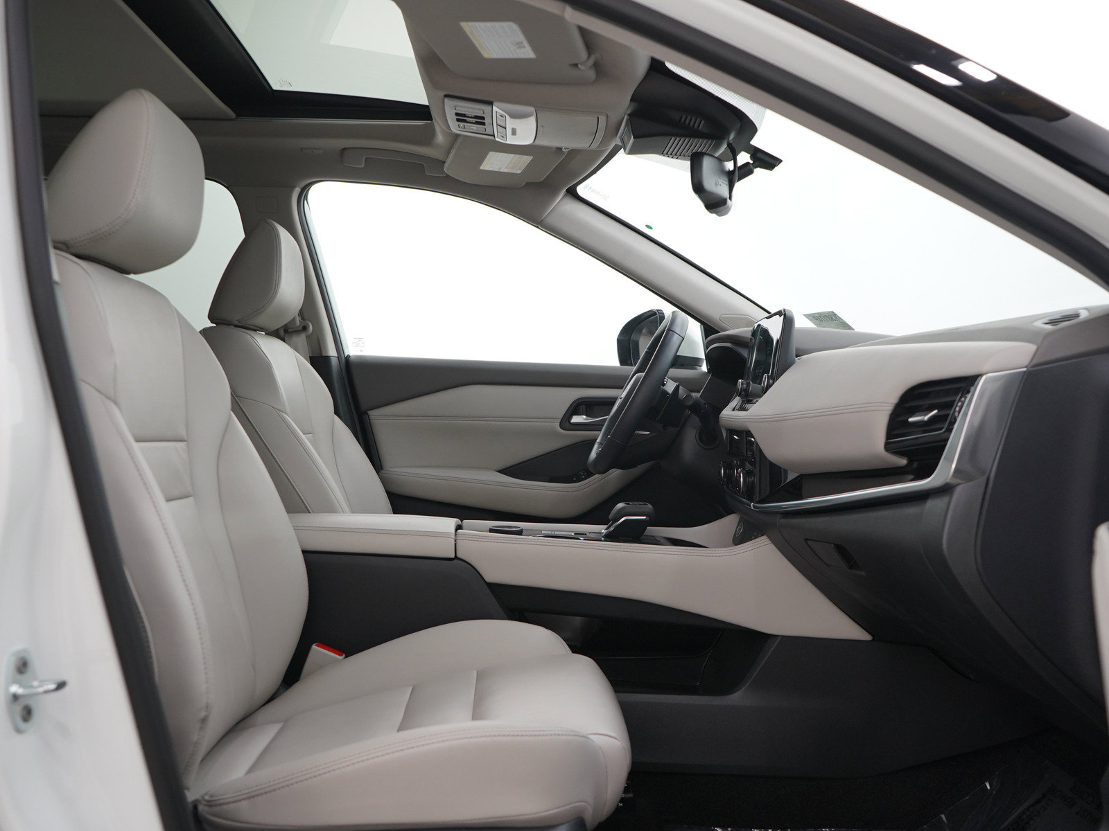 Used 2023 Nissan Rogue SL w/ SL Premium Package AWD/4WD image 11