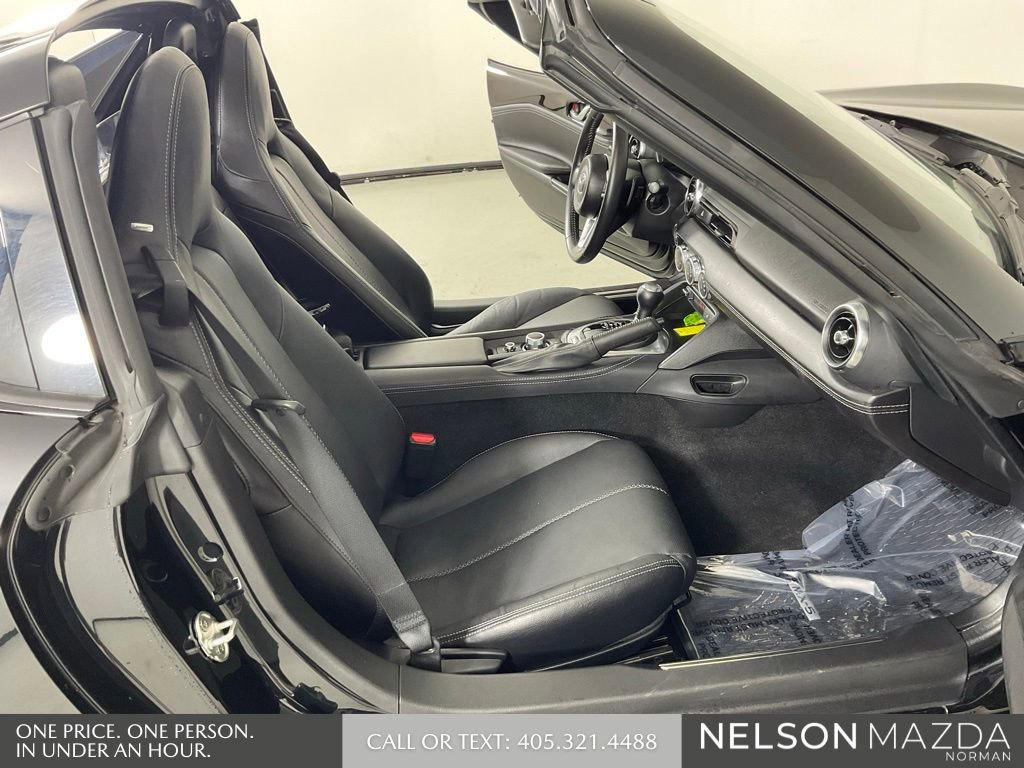 Certified 2025 MAZDA MX-5 Miata RF Grand Touring RWD image 15