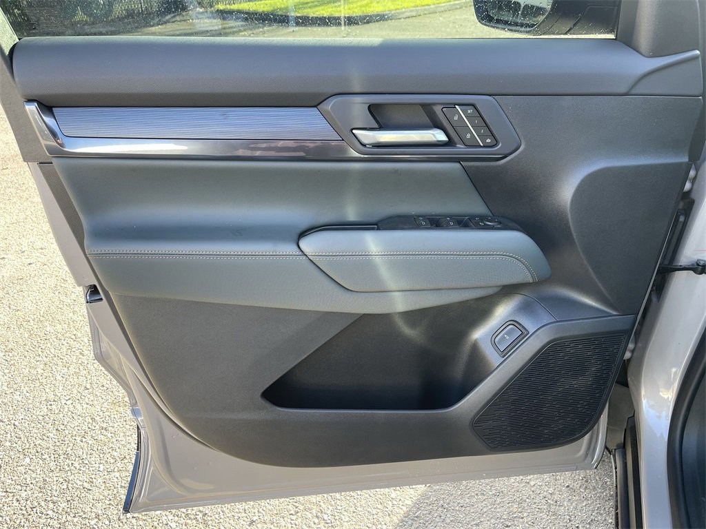 New 2026 GMC Terrain AT4 w/ Convenience Package III image 22