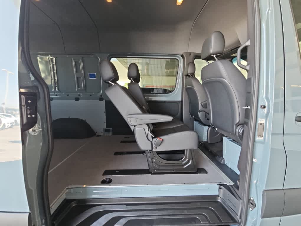 New 2026 Mercedes-Benz Sprinter 2500 image 12