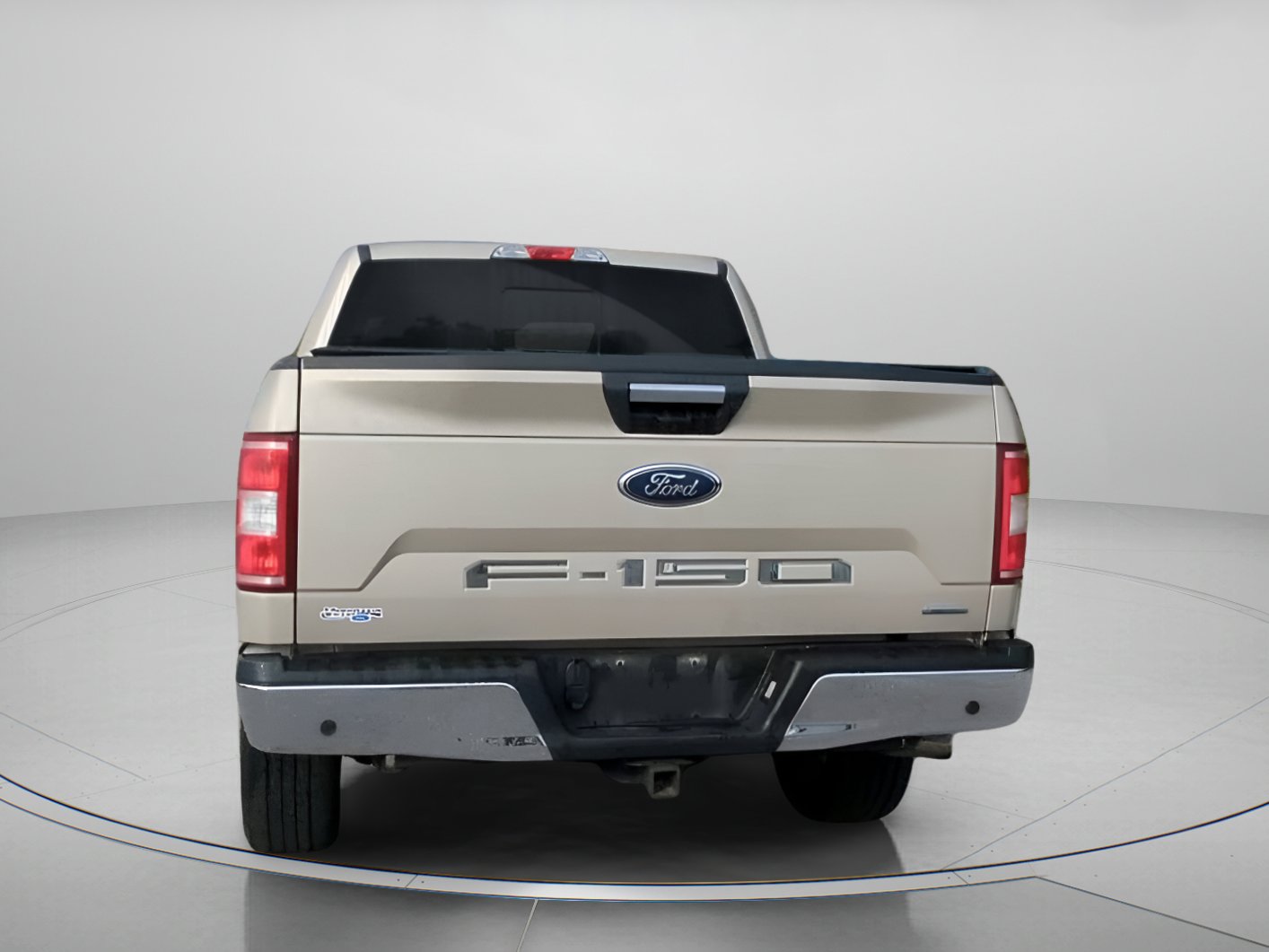 Certified 2018 Ford F150 XLT w/ Equipment Group 302A Luxury image 22