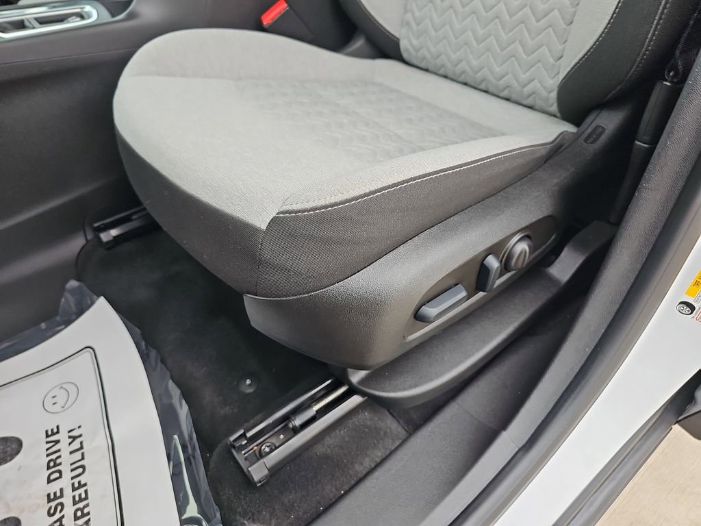 Used 2022 Chevrolet Equinox LT image 34