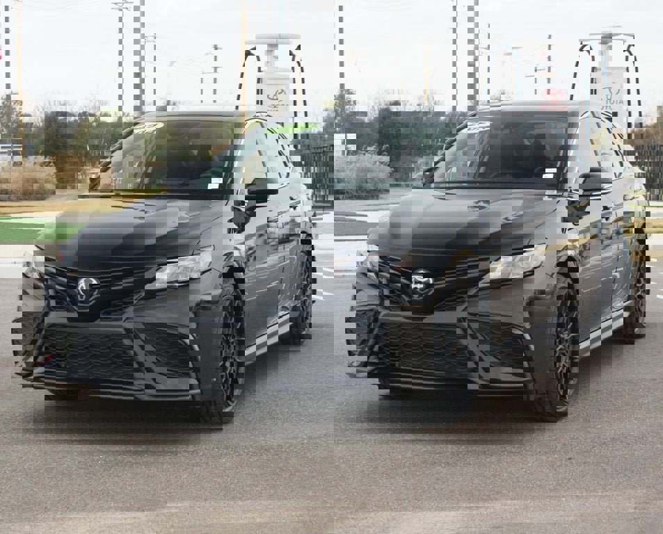 Used 2024 Toyota Camry SE image 22