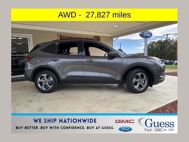 Used 2025 Ford Escape ST-Line Select AWD/4WD image 1