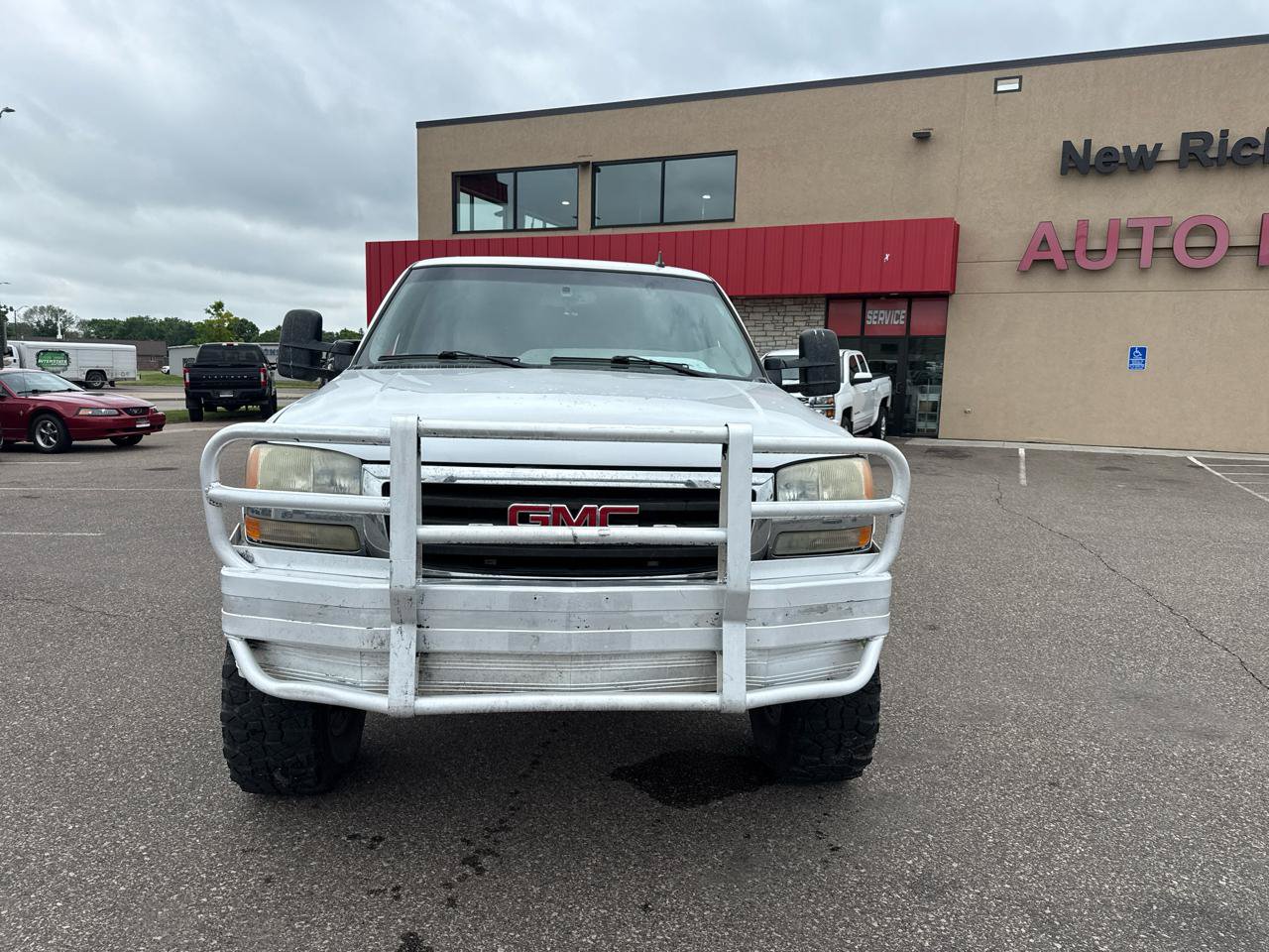 Used 2006 GMC Sierra 2500 SLE w/ Onstar Plus Package AWD/4WD image 8