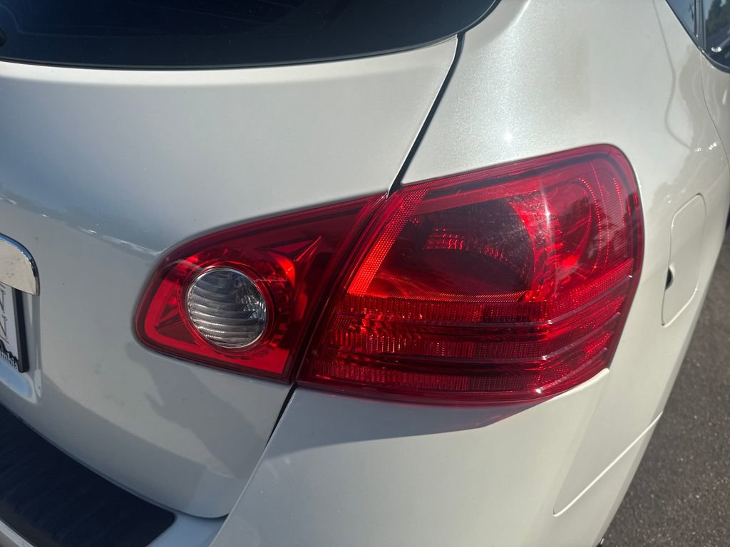 Used 2014 Nissan Rogue S w/ Convenience Package image 42