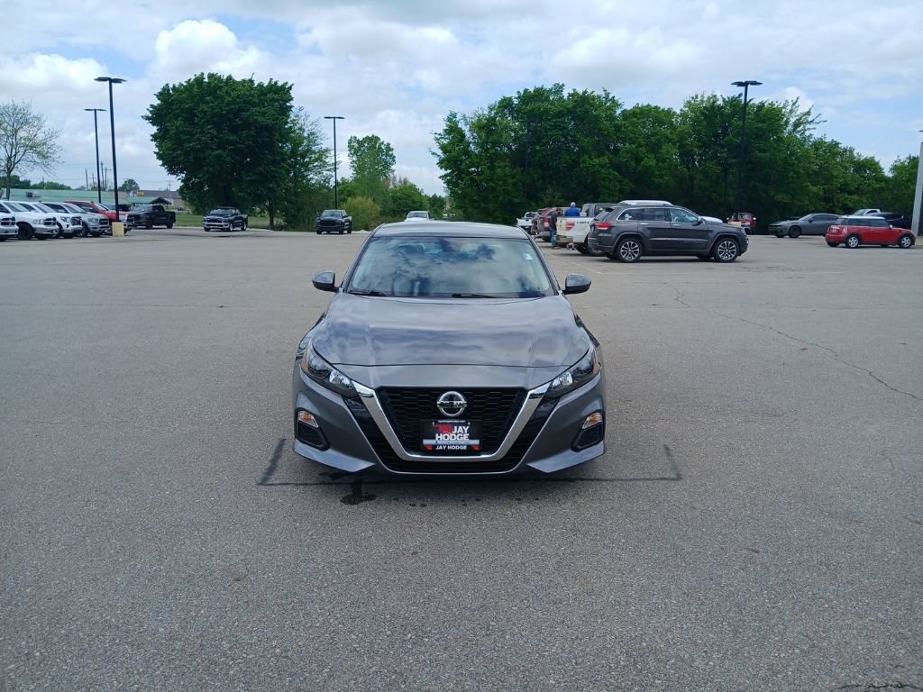 Used 2022 Nissan Altima 2.5 S image 3