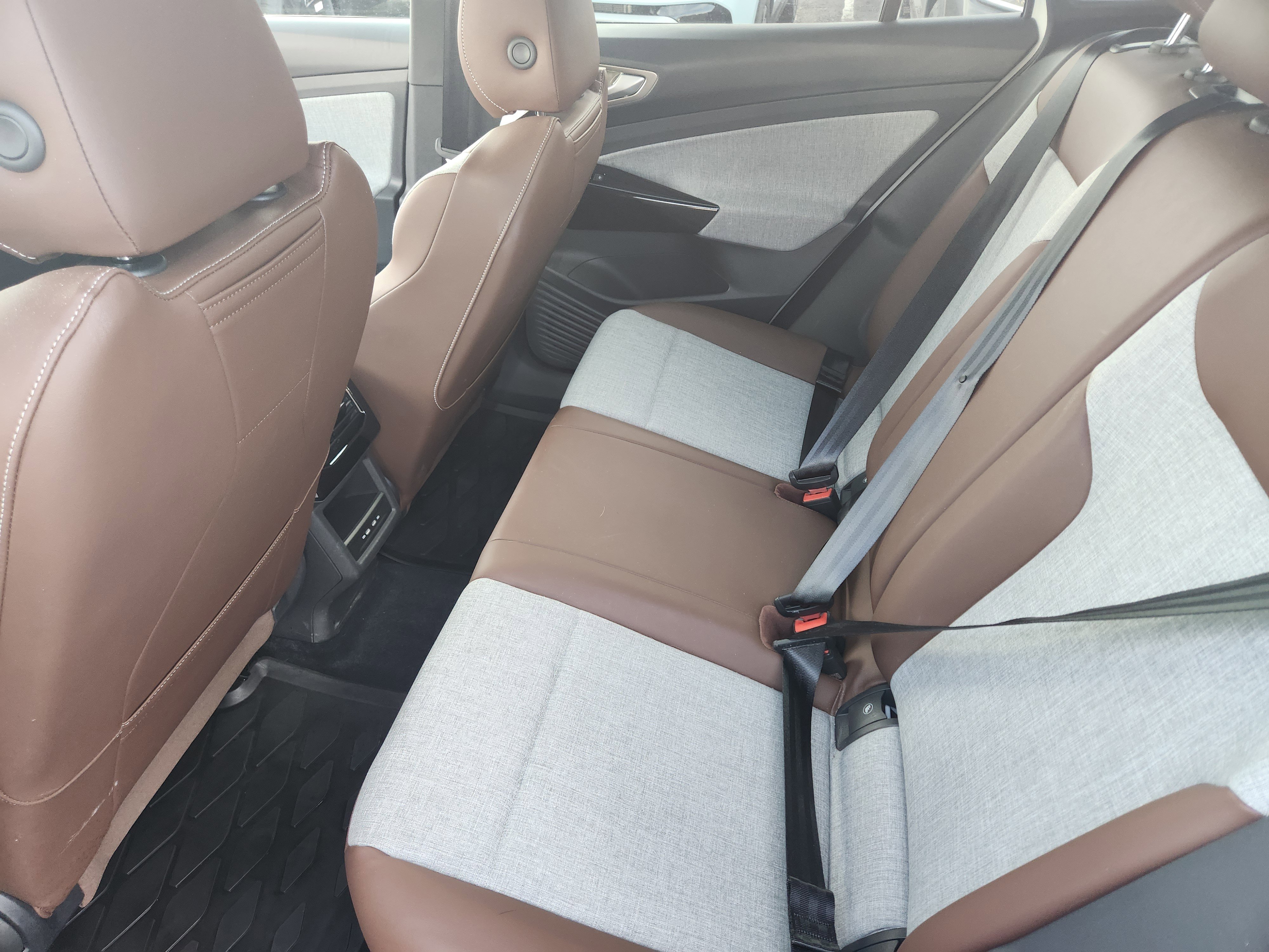 Certified 2023 Volkswagen ID.4 Pro image 22