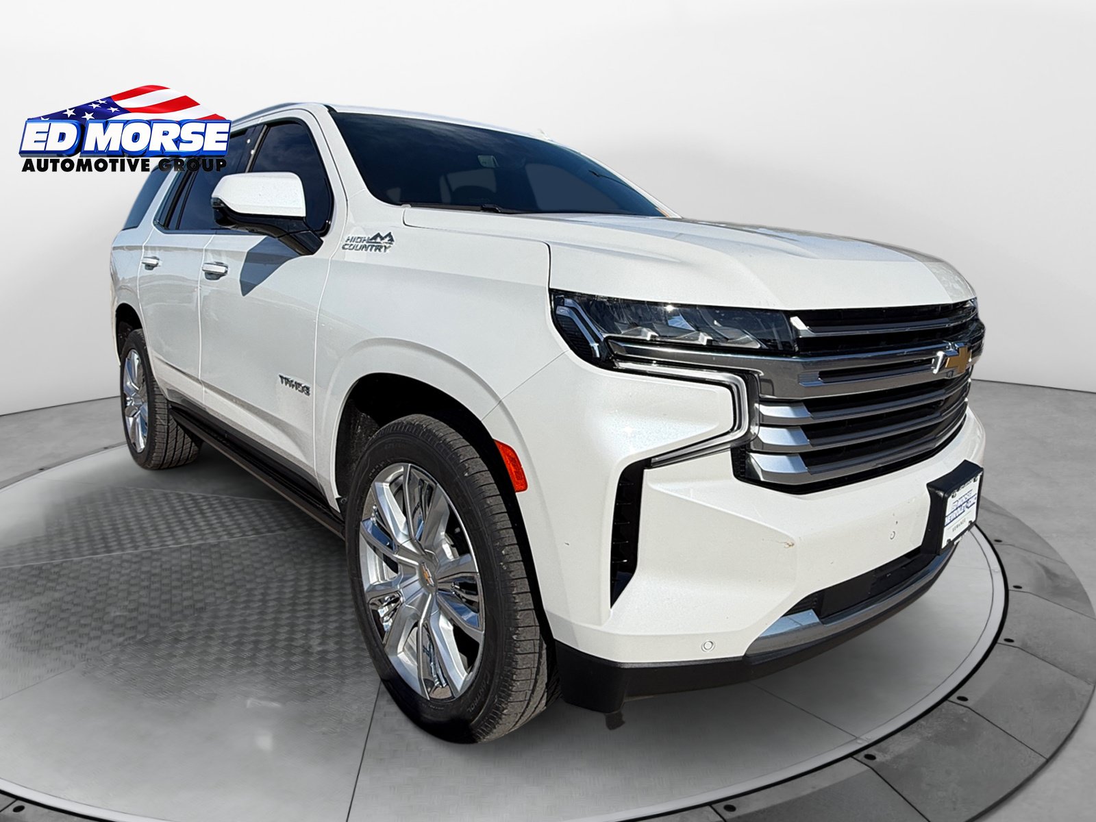 Used 2021 Chevrolet Tahoe High Country w/ Premium Package AWD/4WD image 7