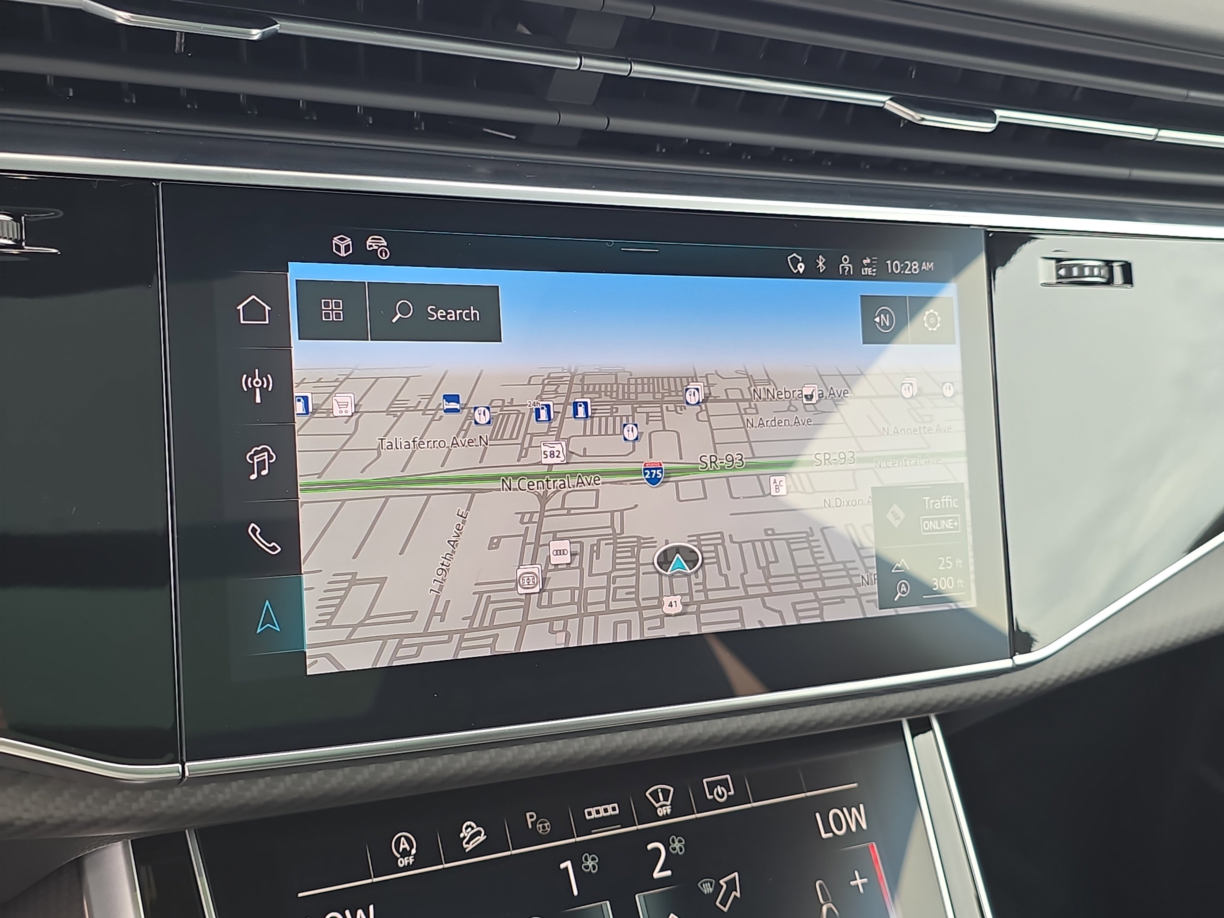 New 2025 Audi RS Q8 performance image 24