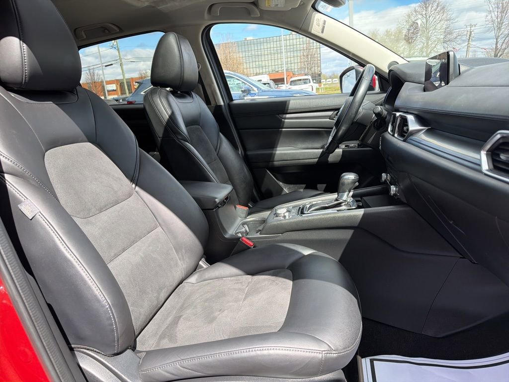 Used 2020 MAZDA CX-5 Touring image 12